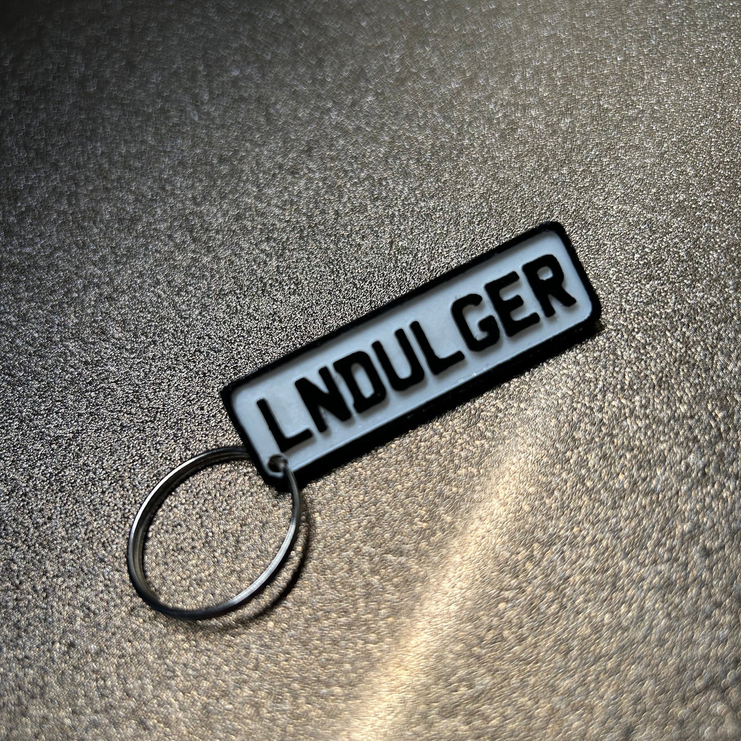 Personalised 3D Key Ring - Custom License Plate Keychain - Customised Gift for Him/Her