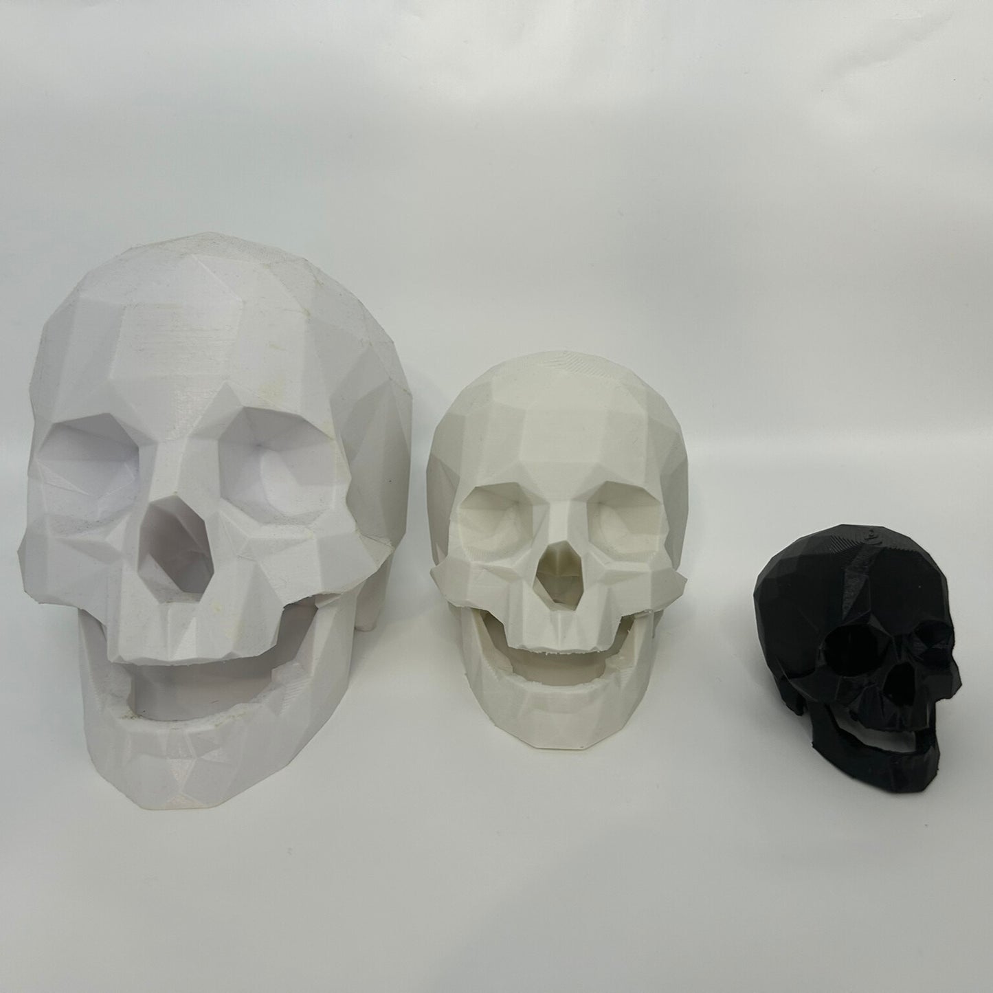 Low Poly Geometric Skull Decoration